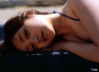 Yumi Adachi Photos21
