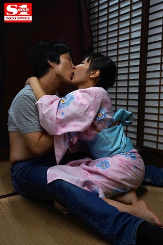 Rika Aimi Photos84
