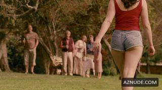 Gemma Arterton Photos108
