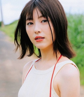 浜辺美波 画像1