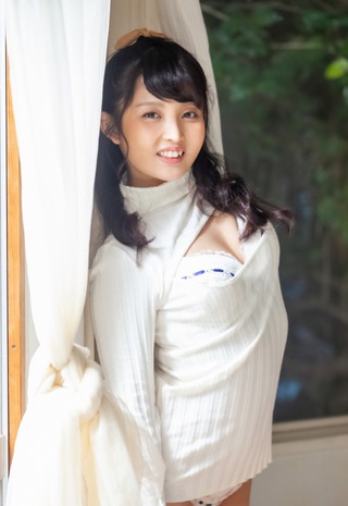堀沢茉由 画像1