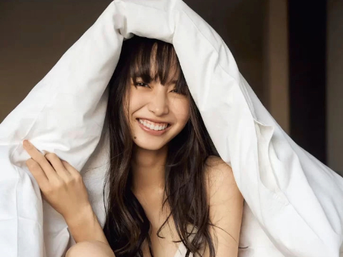井桁弘恵さん画像集259枚【水着】