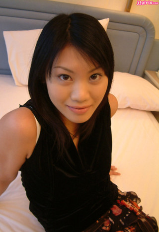 Kozue Ikeda Photos102