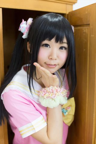 Akira Itsuki Photos1024