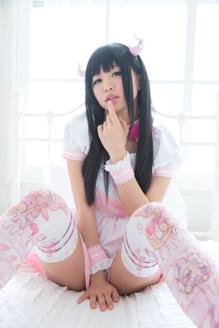 Akira Itsuki Photos1033