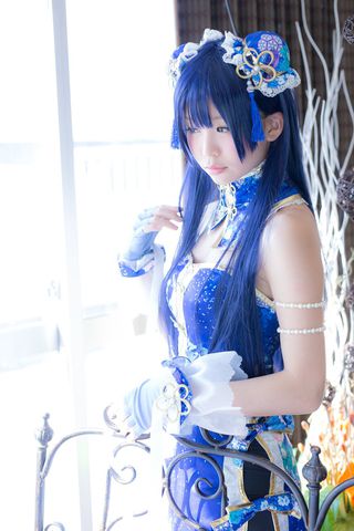Akira Itsuki Photos1125