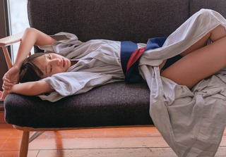 影山優佳 画像47