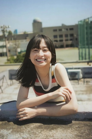 影山優佳 画像104