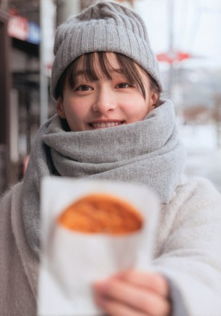 影山優佳 画像171