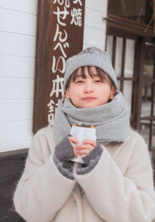 影山優佳 画像172