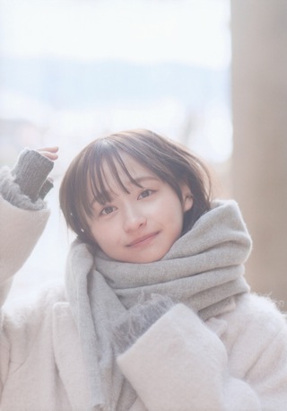 影山優佳 画像177