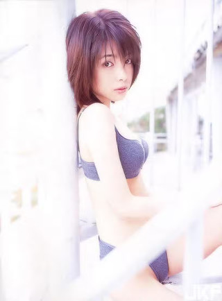 카나자와 아카네 이미지128
