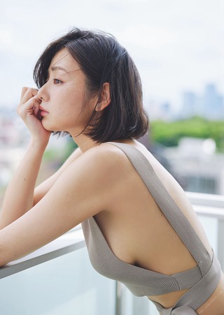 Moemi Katayama Photos550