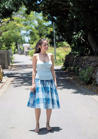 Moemi Katayama Photos734