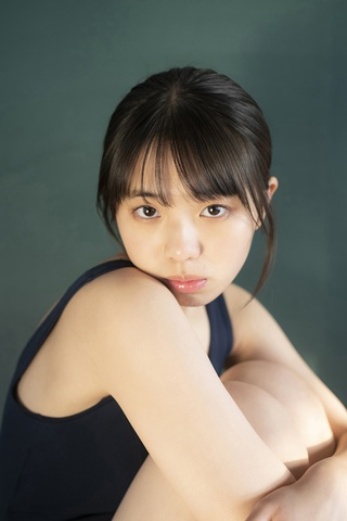Hina Kikuchi Photos39