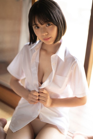 기쿠치 히나 이미지75