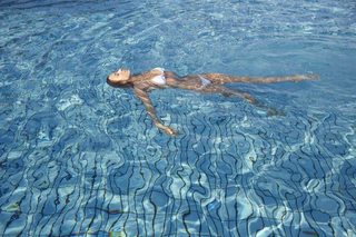 Angelica Michibata Photos197