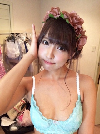Yua Mikami Photos674