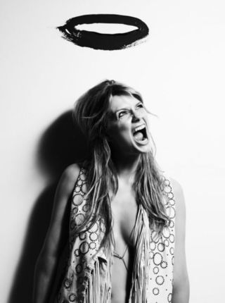Mischa Barton Photos19