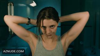 Mischa Barton Photos76