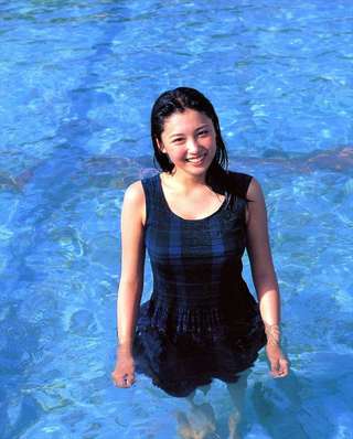 Yoko Mitsuya Photos632