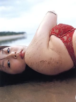 Yoko Mitsuya Photos980