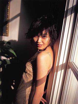 中村由真 画像35