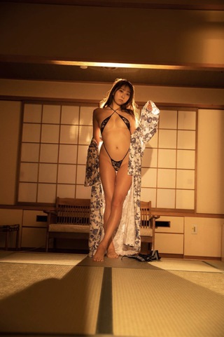 Saki Ogata Photos125