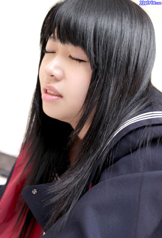 冈野奈绪 图片123
