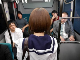 Kizuna Sakura Photos811