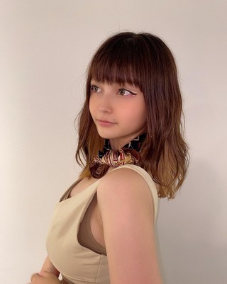 Otono Sakurai Photos259