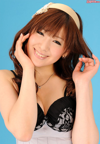Chika Tono Photos426