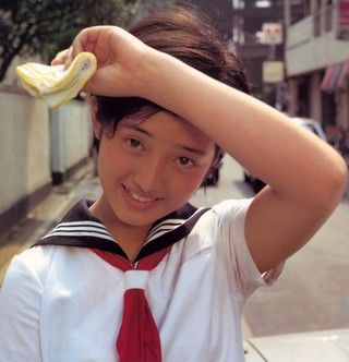 Momoe Yamaguchi Photos16